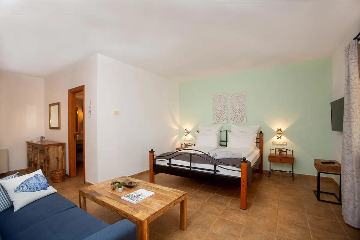Ses Rotes Velles - Petit Hotel Ses Salines  4*, Ses Salines (Mallorca) Espanha